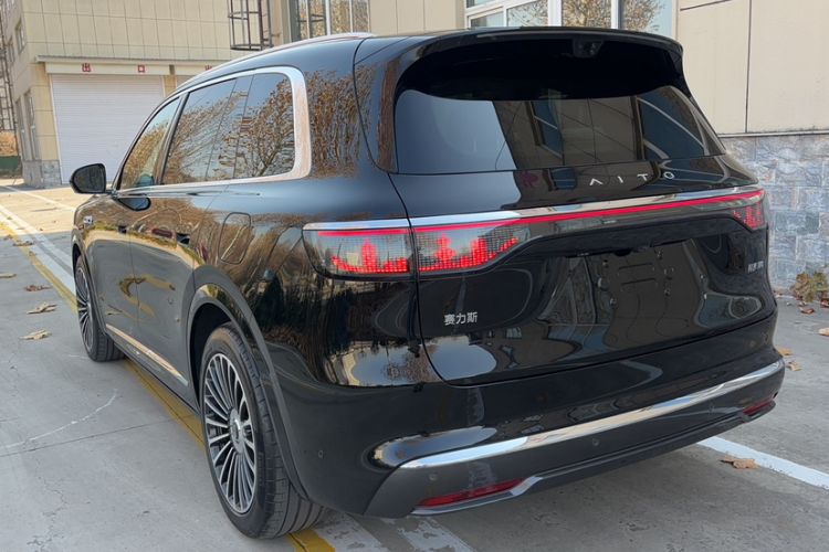 Used Hima AITO M8 2025 Extended-Range Ultra Version 53.4 kWh 6-Seater Edition Exterior 4