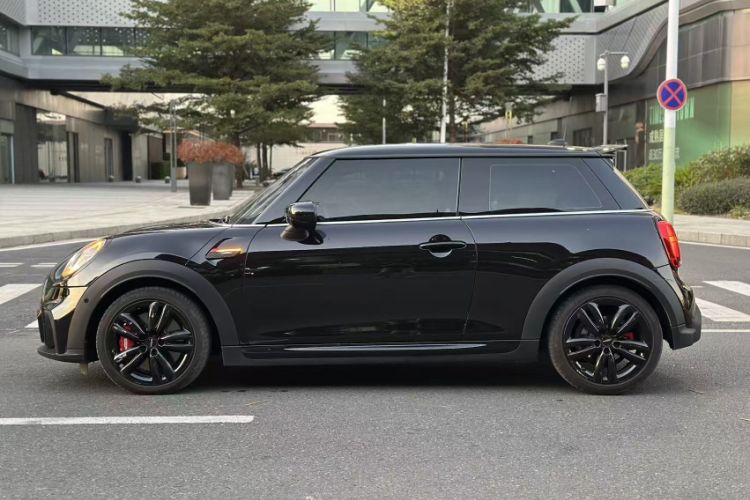 Used MINI JCW 2021 2.0T JOHN COOPER WORKS
