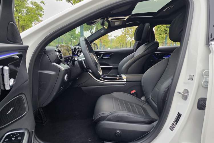 Used Mercedes-Benz C-Class 2024 C 200 L Sport Edition Interior 2