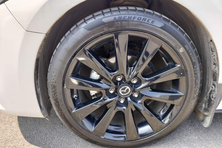 Used Mazda 3 Axela 2021 2.0L Automatic Zhiyao Edition Exterior 8