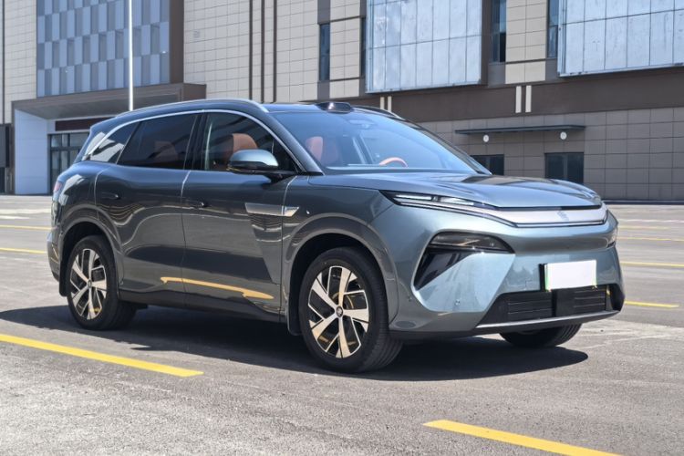 Used BYD Tang L 2025 EV 670KM LiDAR Flagship Version
