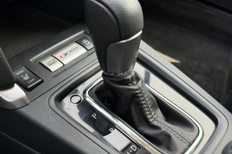 Used Subaru Forester 2016 2.5i Luxury Navigation Edition
