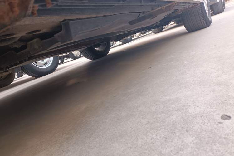 Used Volkswagen Tiguan L 2017 300TSI Automatic Two-Wheel Drive Silk Road Luxury Edition
