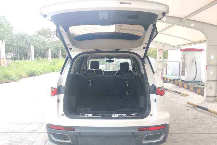 Used Zotye T800 2018 2.0T Automatic Prestige Smart Connectivity 7-Seater