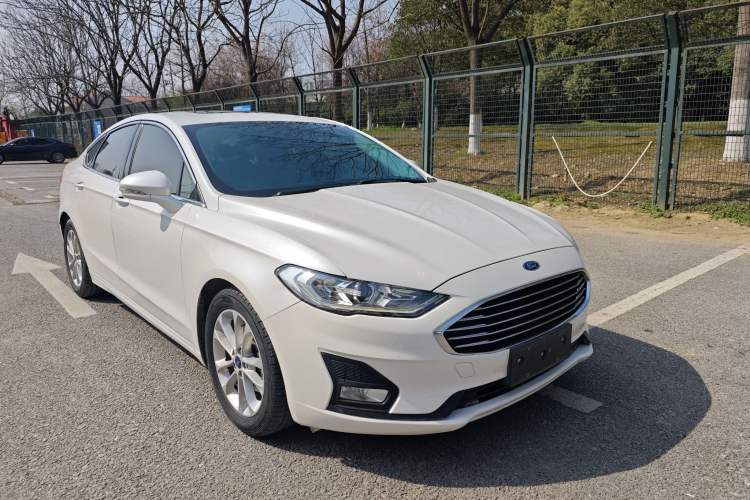 Used Ford Mondeo 2018 EcoBoost 200 Smart Control Fashion Model China V Standard