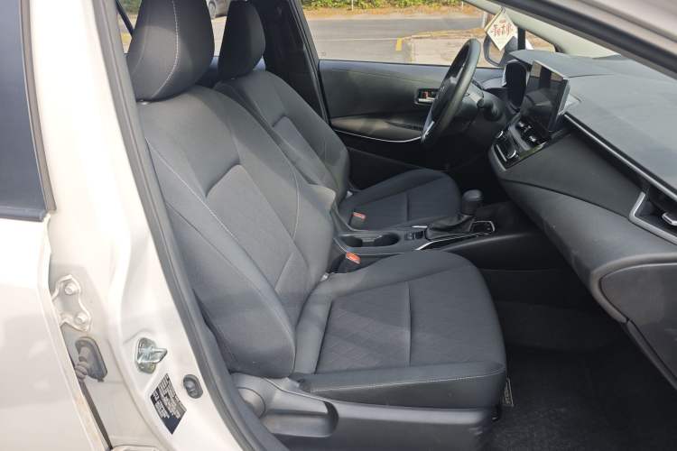 Used Toyota Corolla 2023 1.8L Smart Electric Hybrid Dual-Motor Elite Edition
