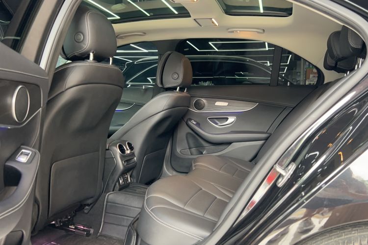 Used Mercedes-Benz C-Class 2021 C 260 L Sport Edition Interior 4