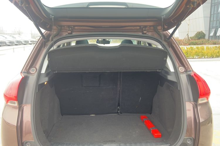 Used Peugeot 2008 2014 1.6L Automatic Navigation Edition