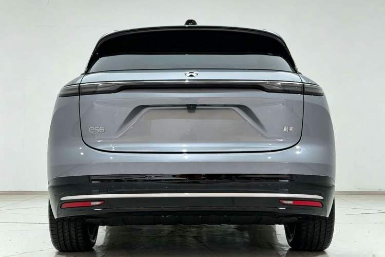 Used Nio ES6 2025 75 kWh Exterior 2