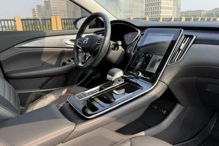 Used Rising ER6 2021 New Dynamic Edition 520km Smart Leading Version
