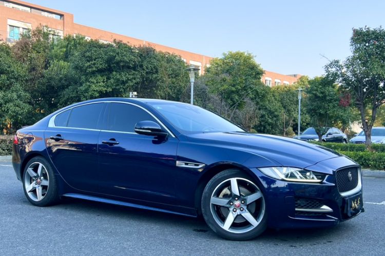 Used Jaguar XE 2017 2.0T 200 PS R-Sport
