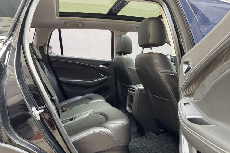 Used Buick Envision 2021 532T Two-Wheel-Drive Leading Version Interior 5