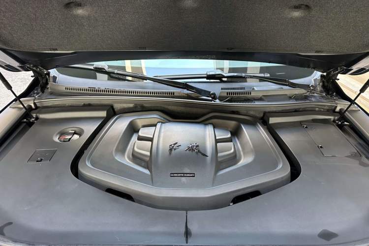 Used Hongqi HS7 2022 2.0T DCT Two-Wheel Drive Smart Connect Flagship Edition Five Seats Interior 9