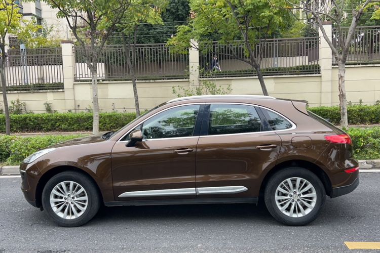 Used Zotye SR9 2017 2.0T Automatic Ultimate Road Edition

