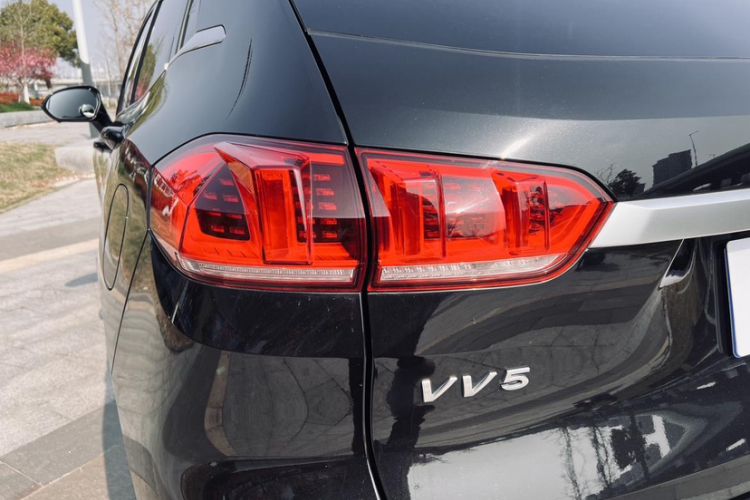 Used Wey VV5 2020 1.5T Two-Wheel Drive Smart Pioneer