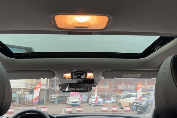 Used Hyundai Elantra 2022 1.5L CVT LUX Prestige Edition
