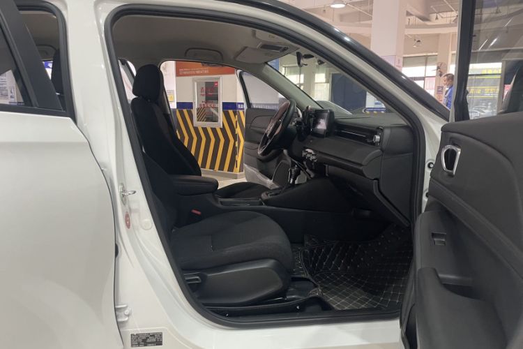 Used Honda Vezel 2023 1.5L CVT Elite Edition
