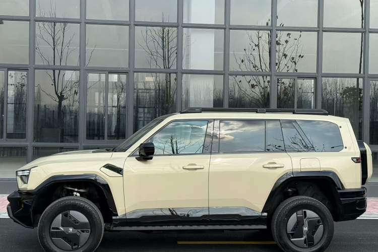 Used Brave warrior M817 2025 Model, Hero
