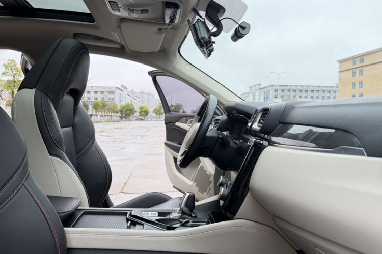 Used Lynk & Co 02 2020 1.5T DCT Two-Wheel Drive Zhaobao Version
