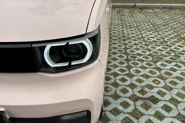 Used Wuling Hongguang MINIEV 2021 Macaron Premium Model – Lithium Iron Phosphate Left Front Headlight