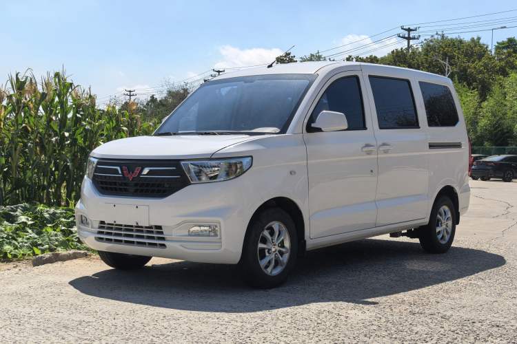 Used Wuling Hongguang V 2022 1.5L Enjoy Edition Hydraulic Power Steering LAR