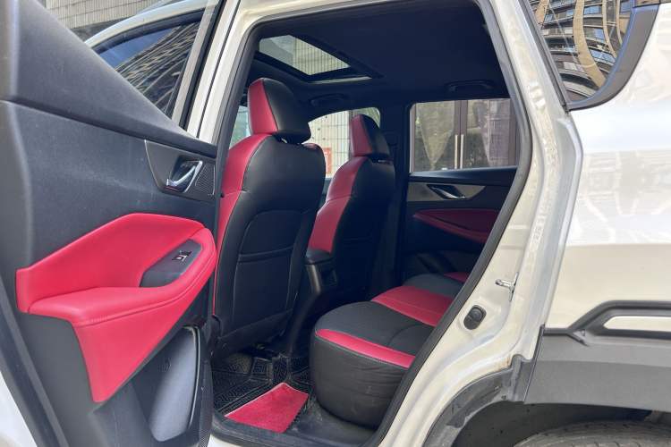 Used CHANGAN CS35PLUS 2021 Revised Version Blue Whale NE 1.4T DCT Luxury Edition
