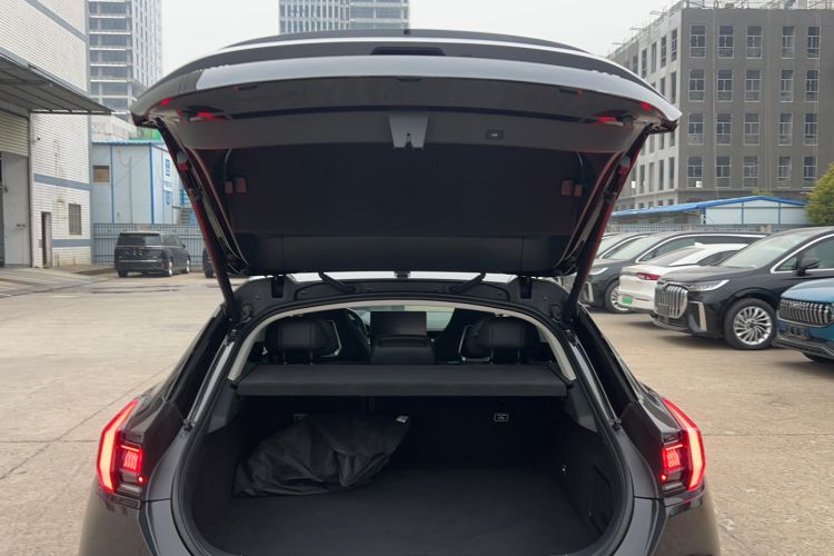 Used Zeekr 001 2022 Long-Range Dual-Motor WE Edition
