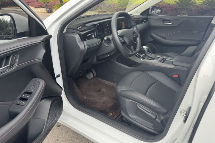 Used Roewe i5 2023 1.5L CVT Luxury Edition