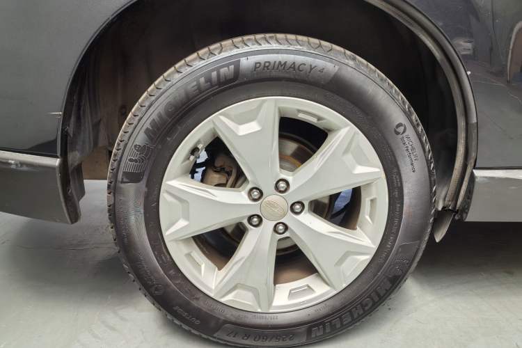 Used Subaru Forester 2013 2.5i Automatic Luxury Edition