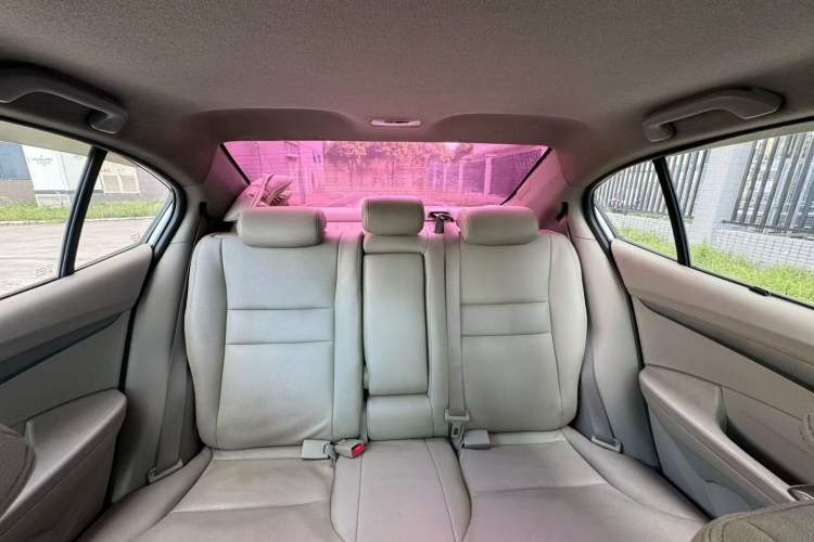 Used Honda City Classic 2014 Style 1.5L Automatic Elite Edition
