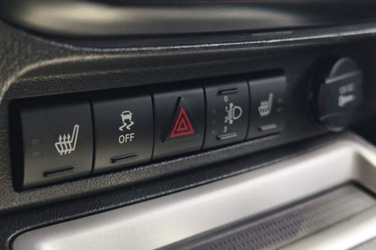 Used Jeep Compass 2014 2.4L four-wheel drive luxury version