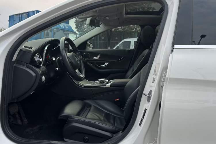 Used Mercedes-Benz C-Class 2018 C 180 L Fashion Edition Sport Version