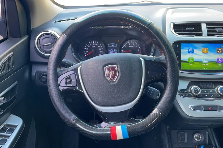 Used Jinbei 750 2016 1.5L Flagship Edition
