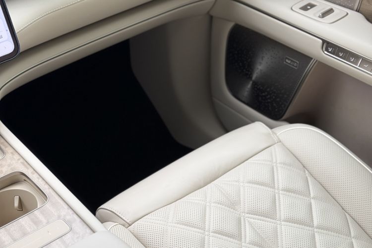 Used Nio ES8 2026 Model 6-seat Executive Luxury Edition
