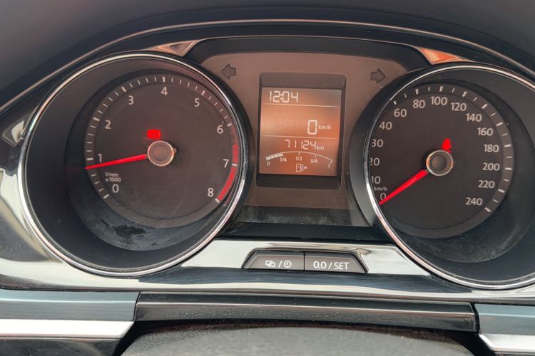 Used Volkswagen Bora 2017 1.6L Manual Two-Millionth-Vehicle Commemorative Edition
