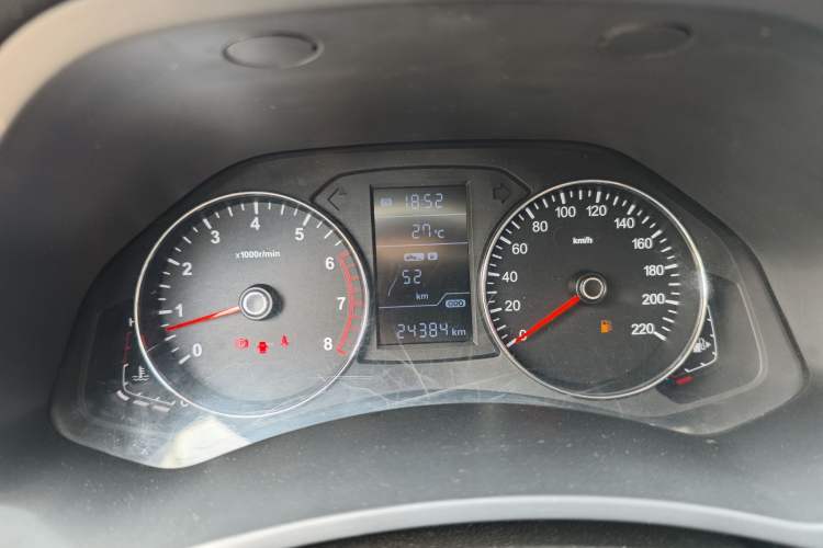 Used FAW Senya R7 2017 1.6L Manual Luxury Model