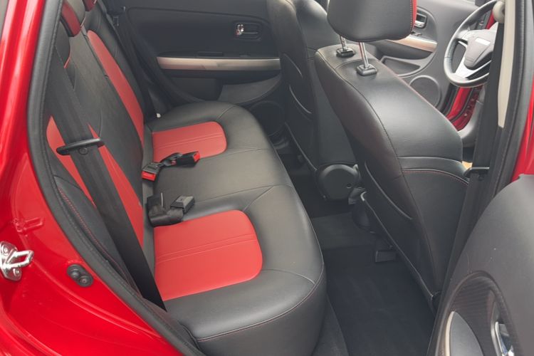 Used Haval H1 2016 Red-Label 1.5L AMT Luxury Model