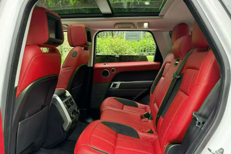 Used Land Rover Range Rover Sport 2022 3.0 L6 YAO Black Edition