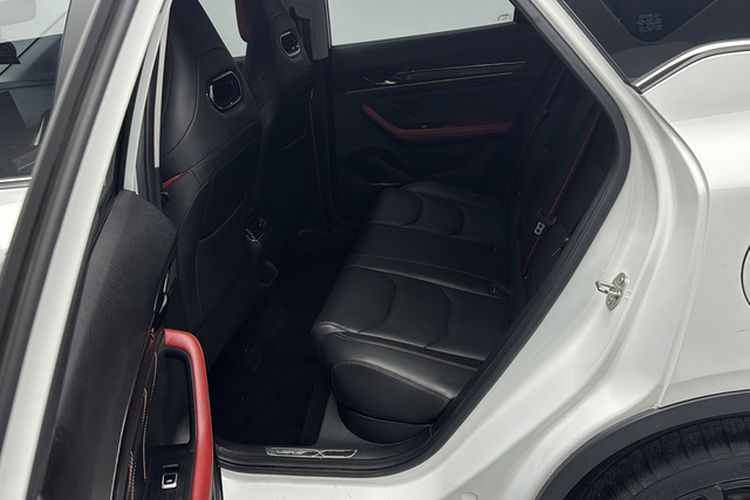 Used Geely Auto Emgrand S 2021 1.4T CVT Prestige Edition