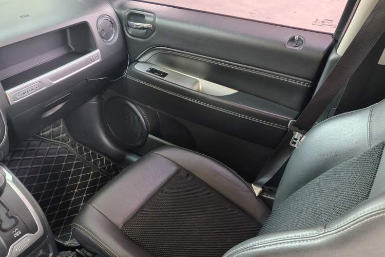 Used Jeep Compass (Import) 2014 Revised Version 2.4L Four-Wheel Drive Comfort Edition
