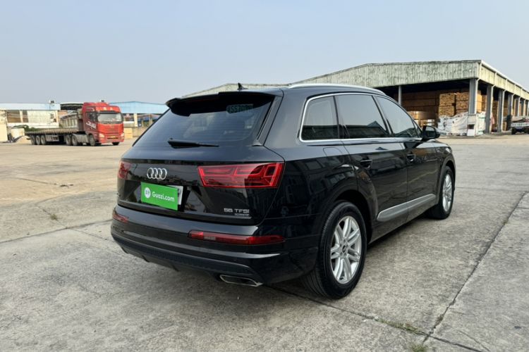 Used Audi Q7 2019 45 TFSI Comfort Model
