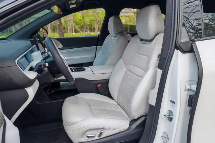 Used XPeng G6 2023 580 Long-Range Pro