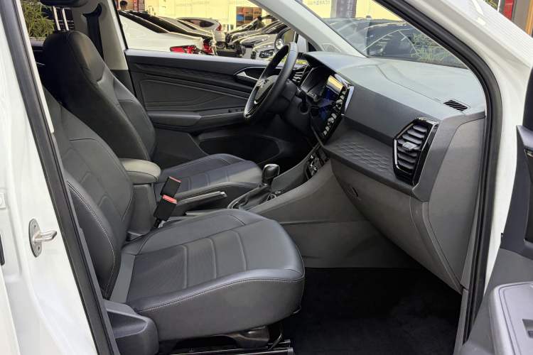 Used Jetta VS5 2019 280TSI Automatic Enjoyment Model
