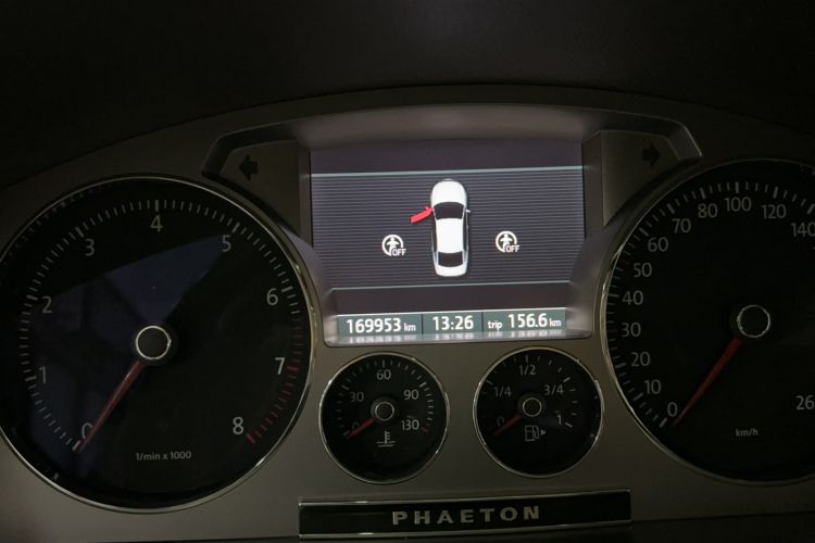 Used Volkswagen Phaeton 2014 3.0L Business Model