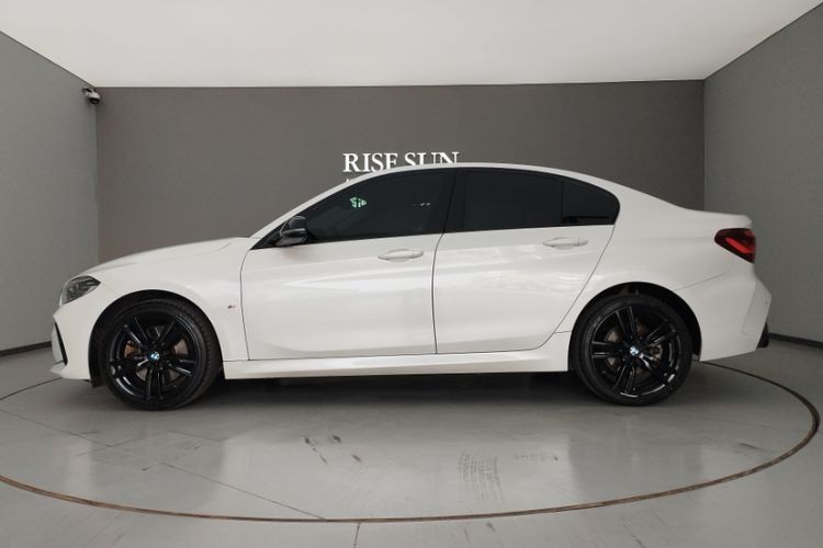 Used BMW 1 Series 2023 125i M Sport Night Edition Exterior 8