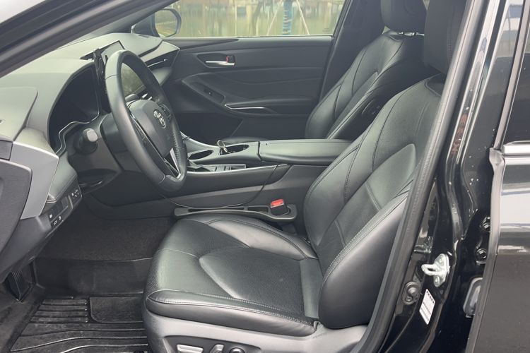 Used Toyota Avalon 2022 2.0L Luxury Edition