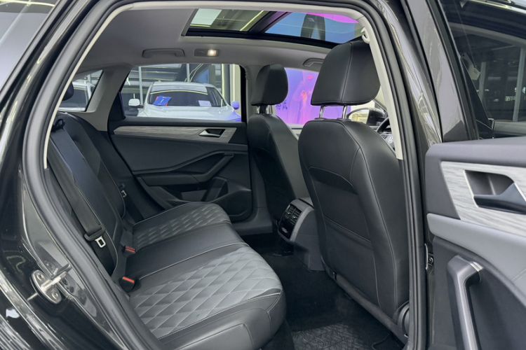 Used Volkswagen Sagitar 2023 300TSI DSG Excellence Edition
