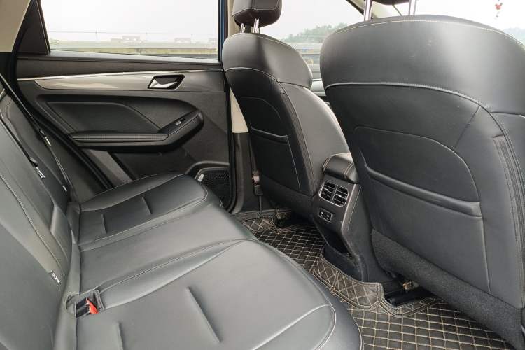 Used Haval JOLION 2021 1.5T Automatic Four-Door Version
