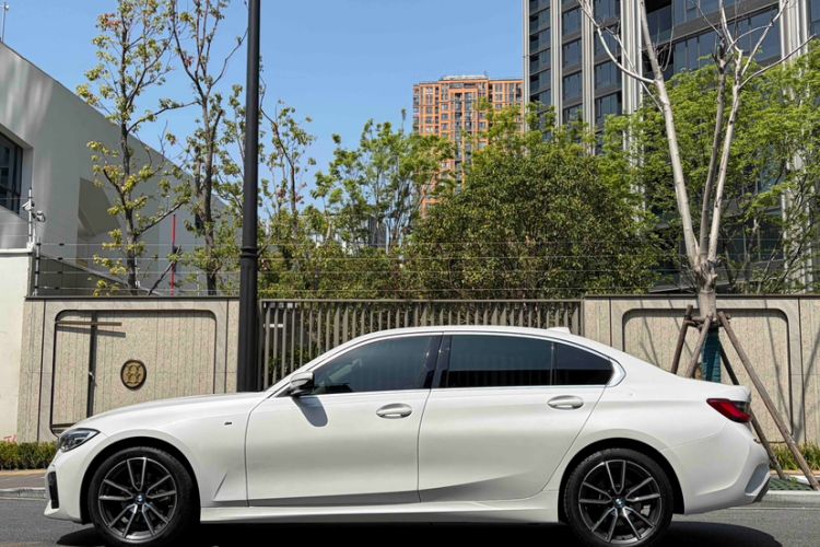 Used BMW 3 Series 2021 Facelifted 320Li M Sport Package
