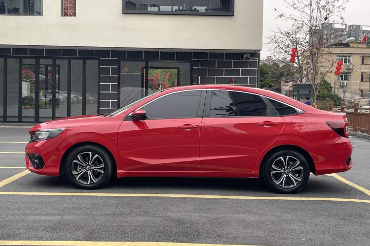 Used Honda Envix 2022 180TURBO CVT Comfort Version
